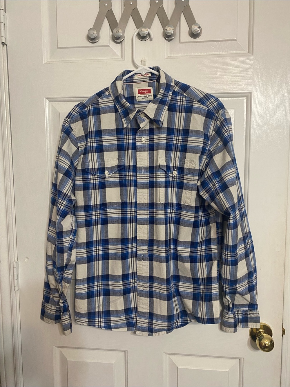 Wrangler Blue and White Plaid Button-Down Shirt